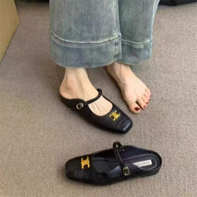 セリーヌミュールパンプス