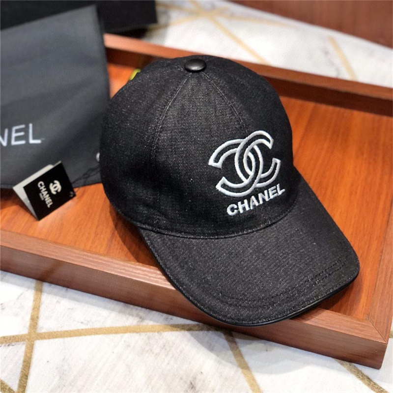 Chanel ブランド 帽子 刺繍 ロゴマーク