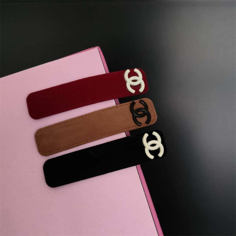 Chanel ヘアピン 前髪クリップ