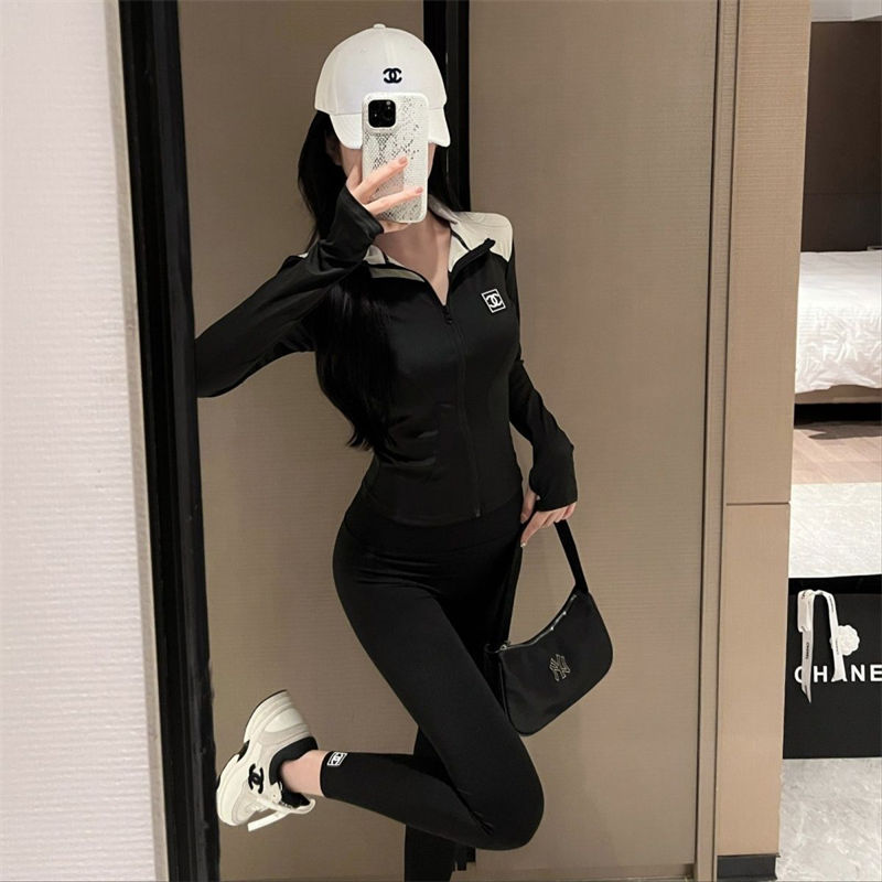 Chanel ランニングウェア