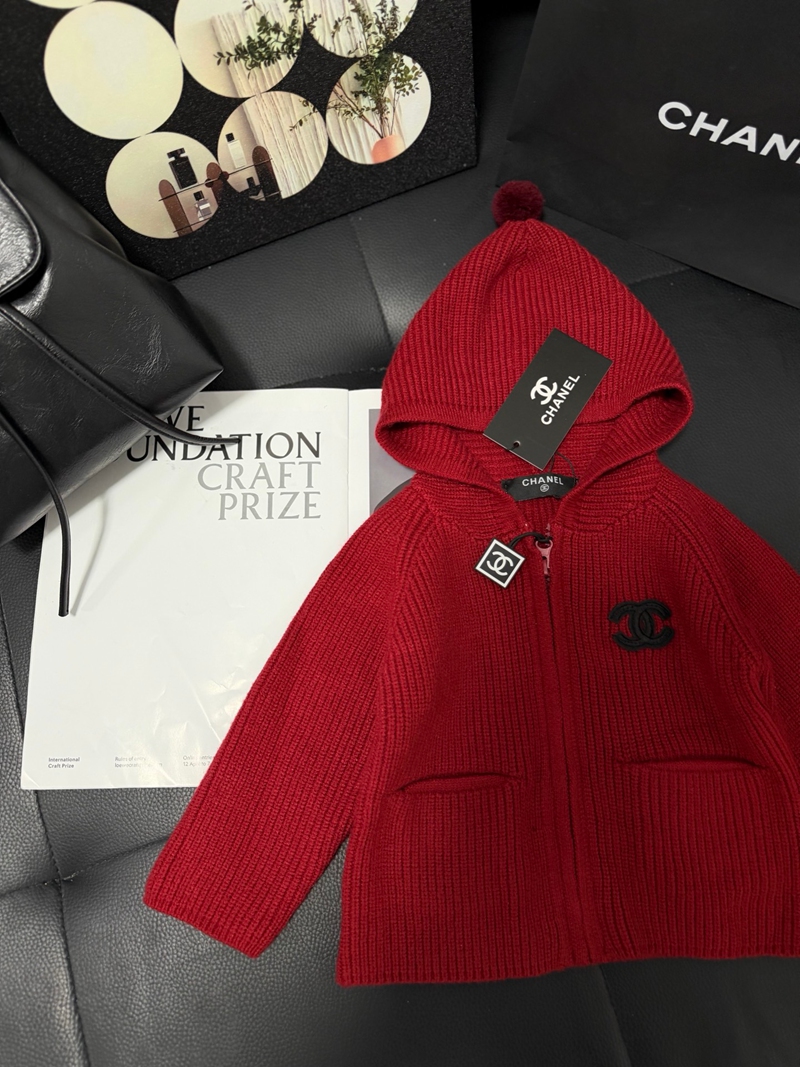 ブランドシャネル子供セーター