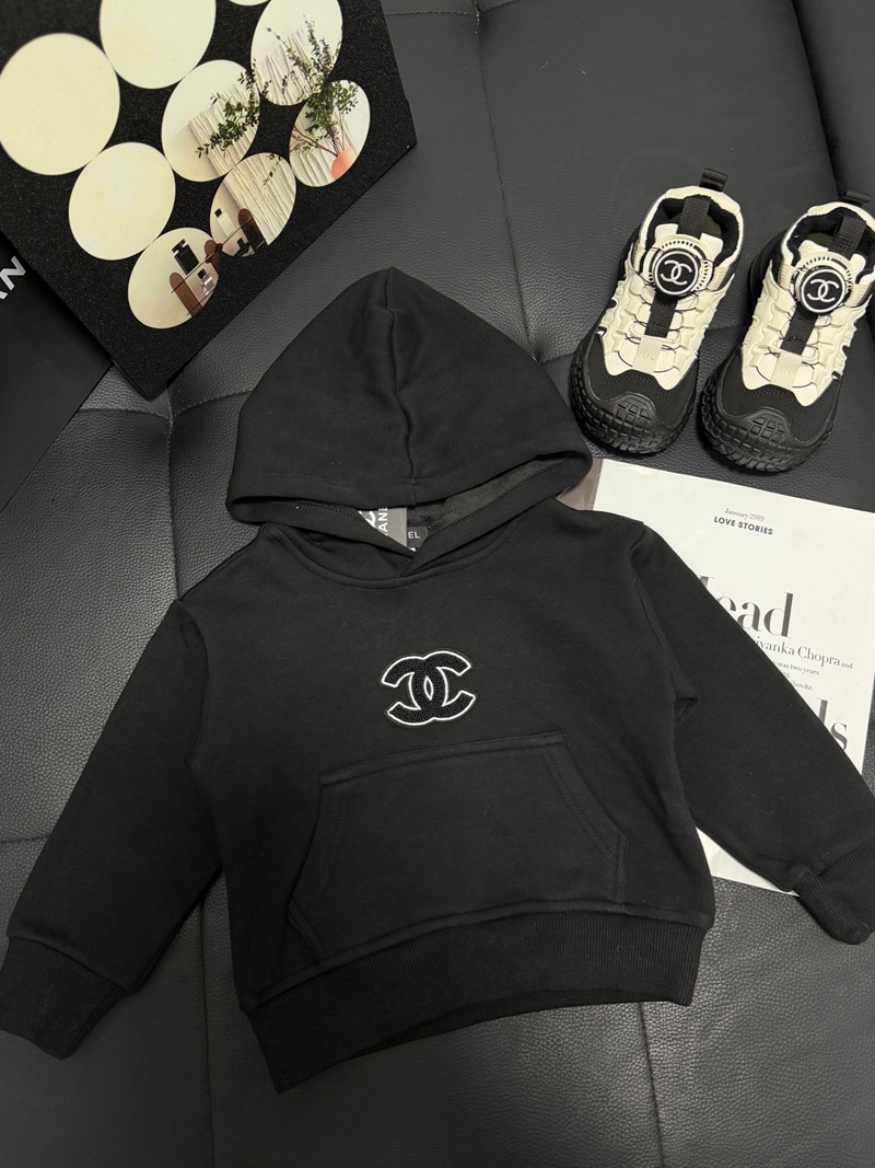 Chanel キッズスウェット ブランド