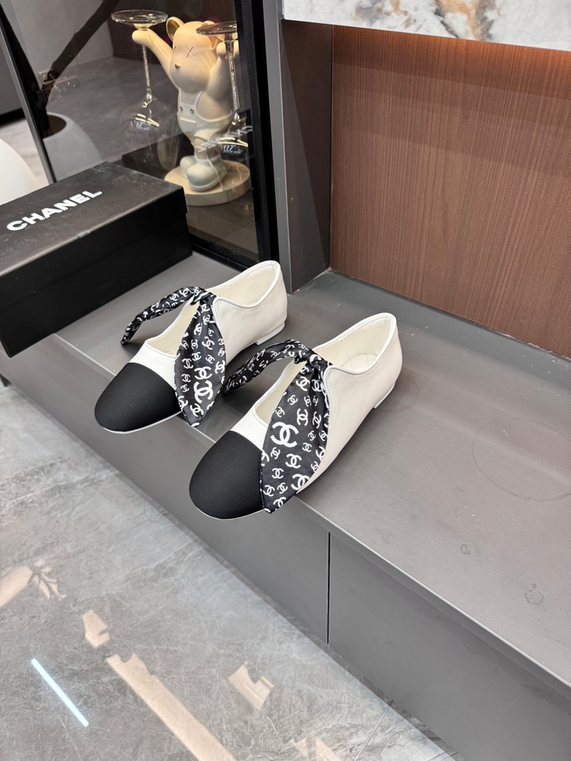 ブランドレザーシューズ