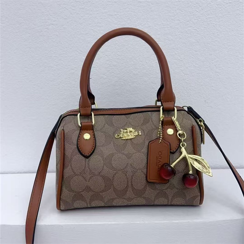 コーチレディースボストンバッグ