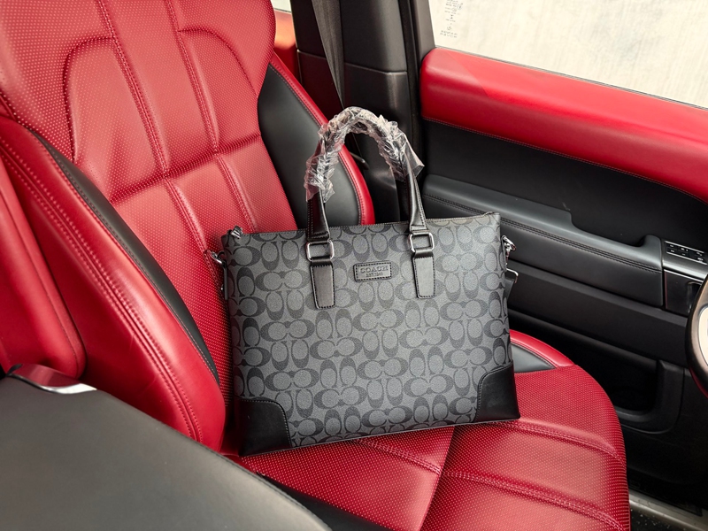 コーチ肩掛けバッグブランド