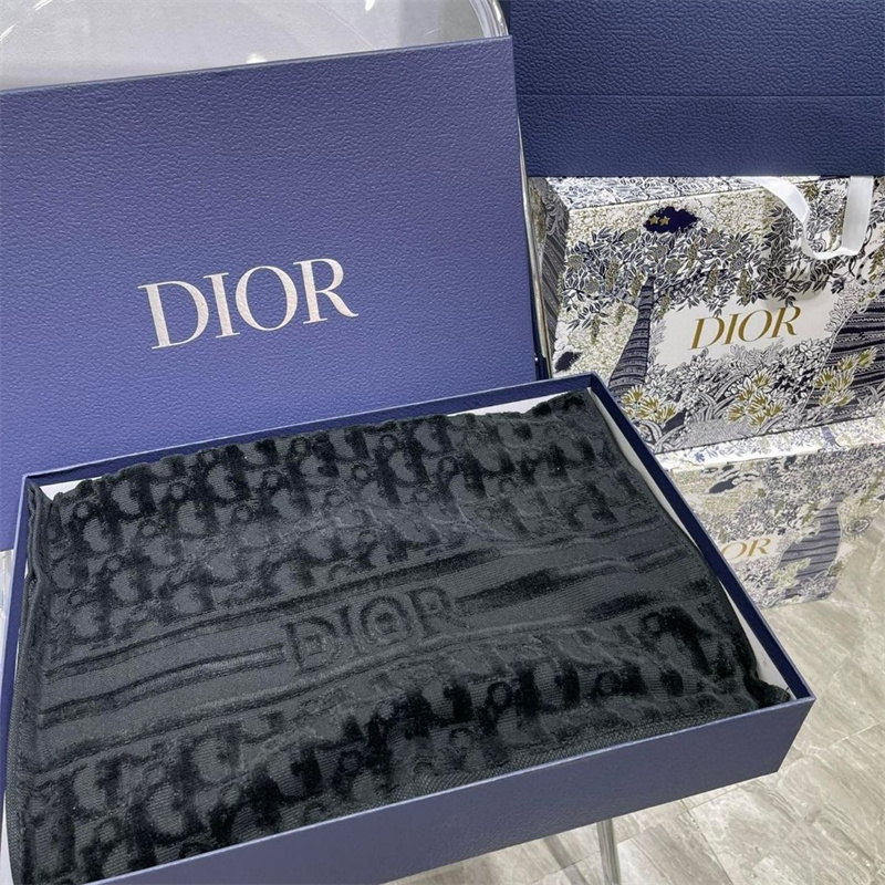 ブランド タオル シャワータオル ディオール 速乾吸水 dior