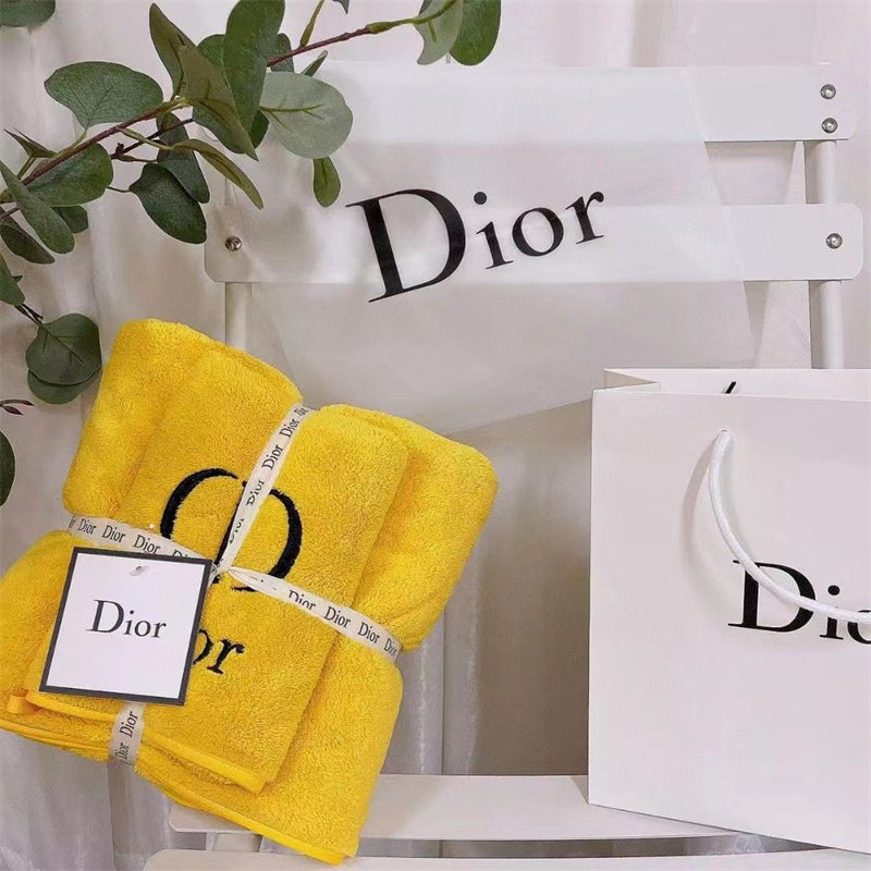 Dior ディオールビーチバスタオル 激安 ハイブランド