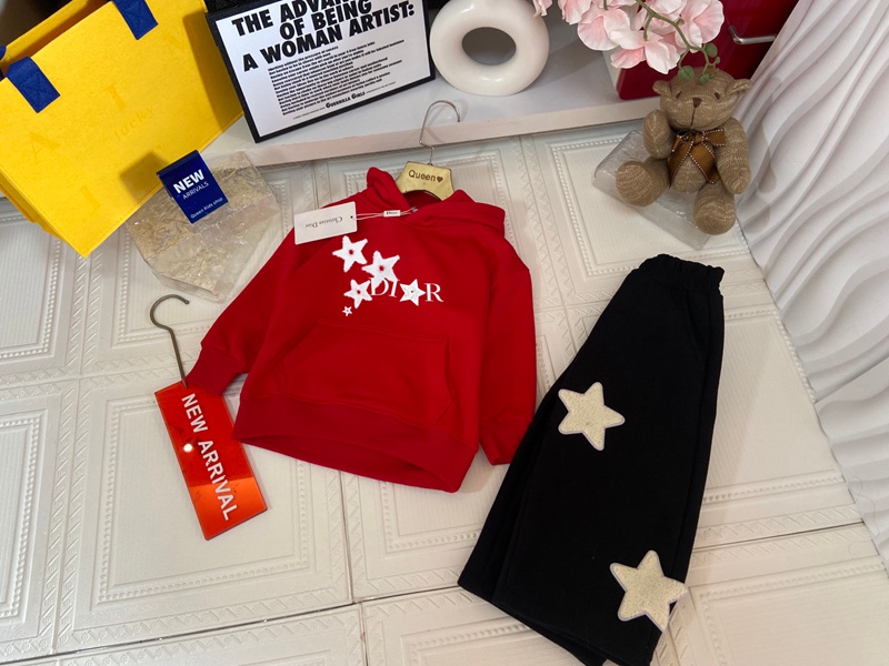 ブランドDior子供トレーナー裏起毛