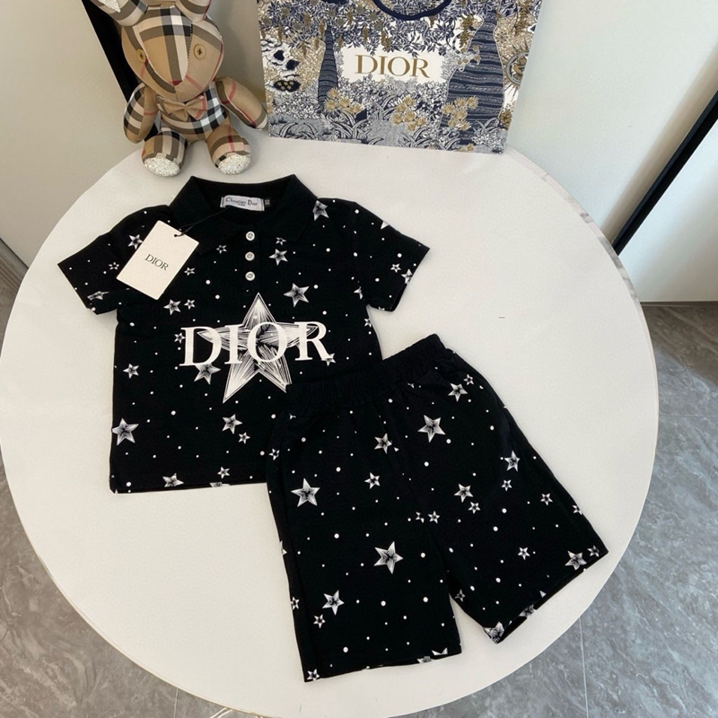 Dior 子供服半袖tシャツ+ハーフパンツ