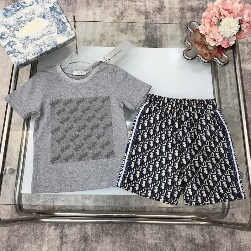 ディオール子供ｔシャツ
