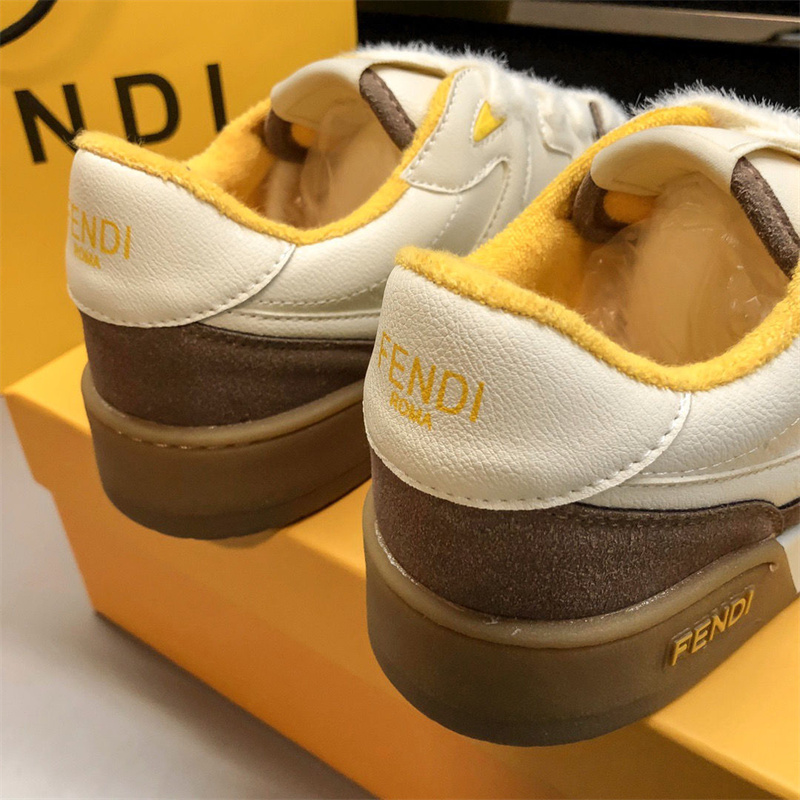 ブランドFendi スニーカー カジュアル靴 滑り止め