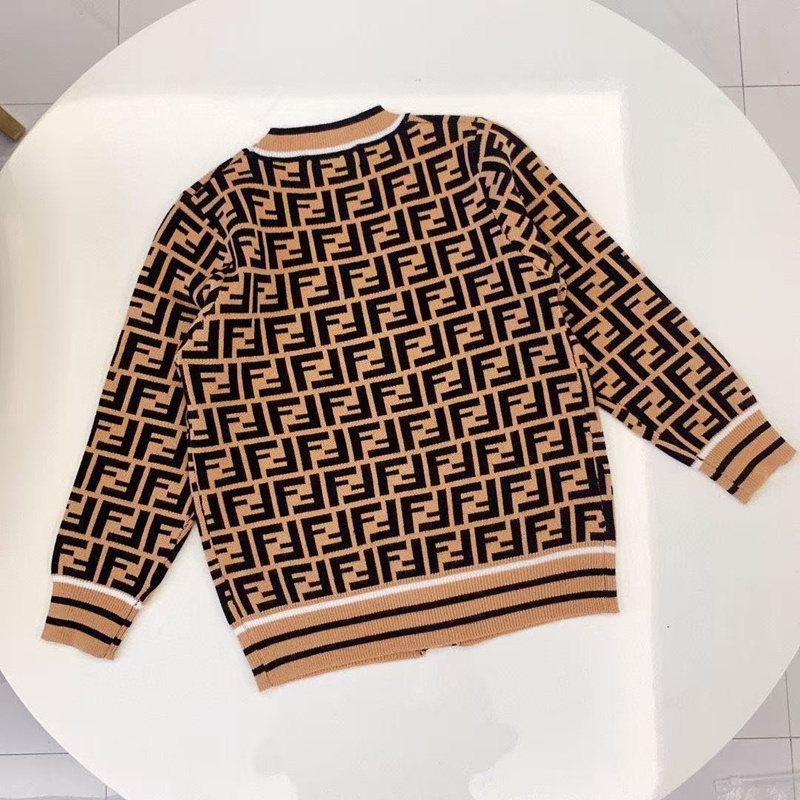 ブランドFendi ニットセーター