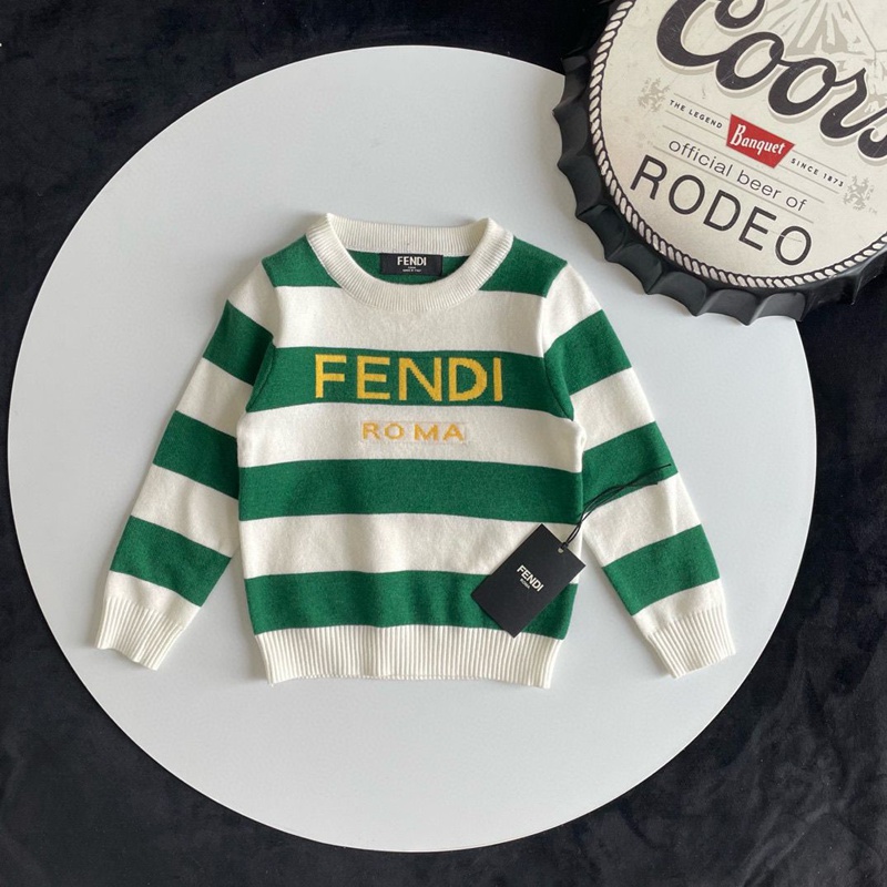 フェンディキッズセーター