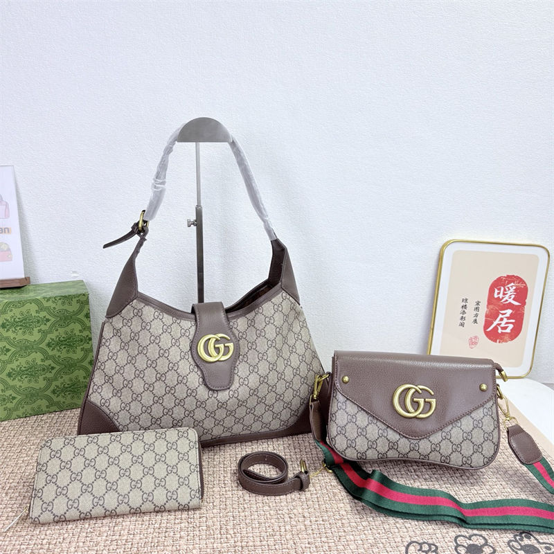 Gucci 斜め掛けカバンハイブランド