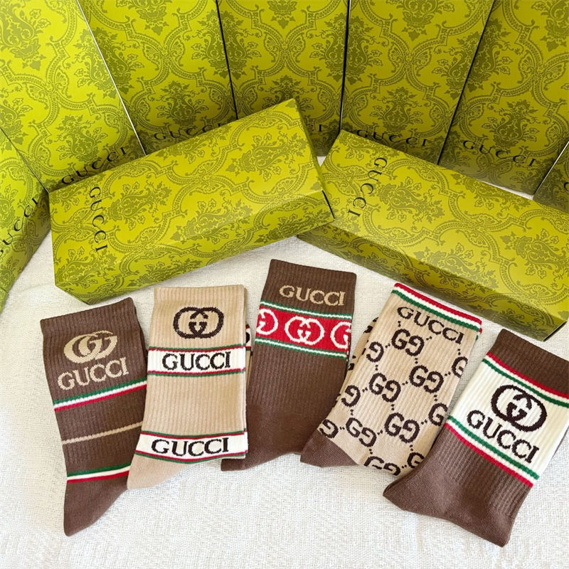 Gucci 高級厚手ソックス 女の子好き