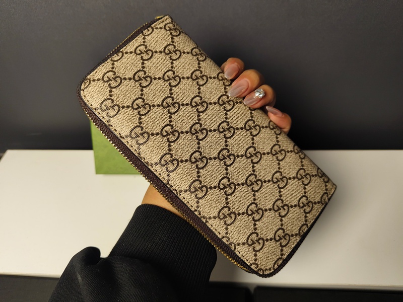 ブランドGucci 大容量ウォレット