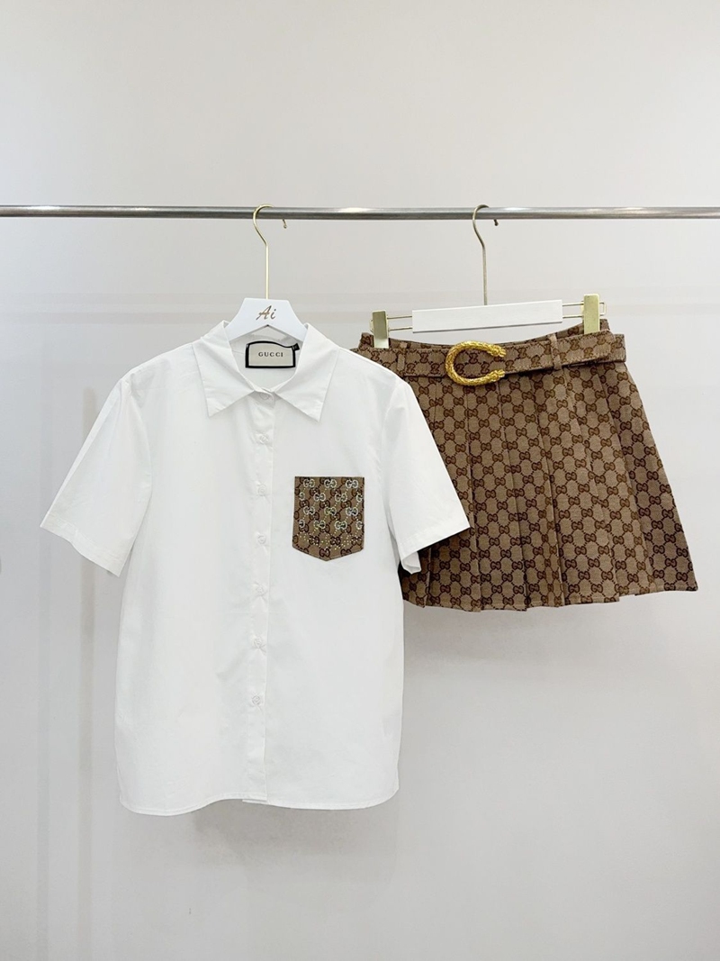 グッチ夏服セットアップ 大人