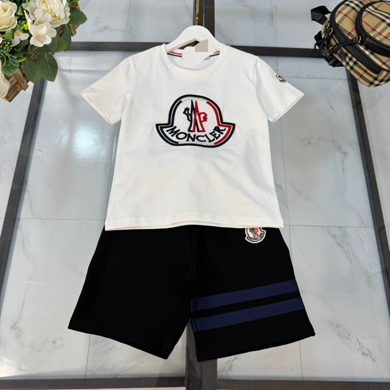 ブランドMonclerキッズ半袖ｔシャツ
