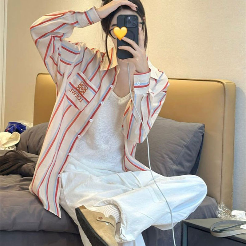 Loeweレディースカッターシャツ