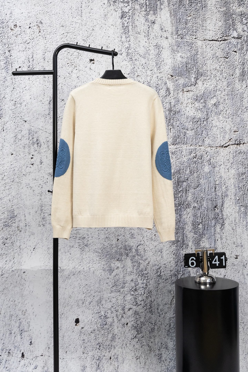 ブランドLOEWEニットセーター