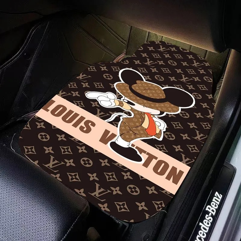 ルイヴィトン 車用フロアマット