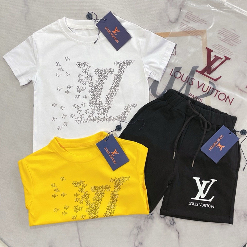 ブランドLVキッズ服セットアップ