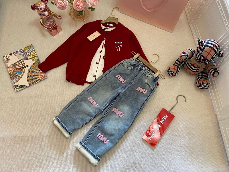 MiuMiuキッズカーディガン