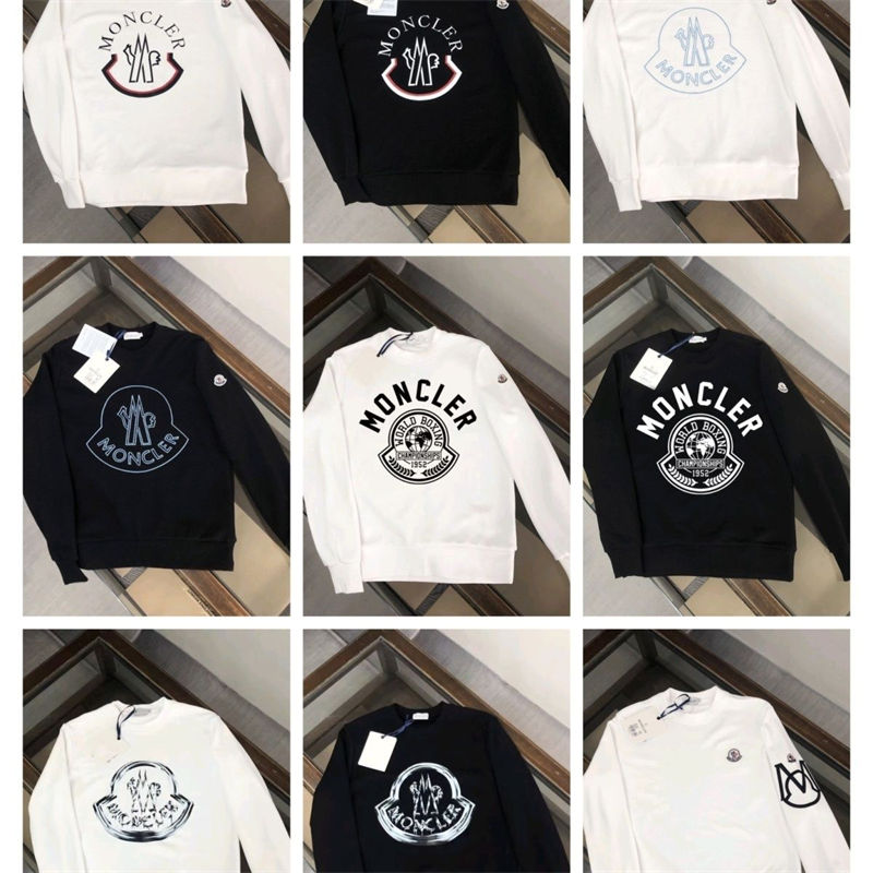 モンクレールオーバーサイズパーカー