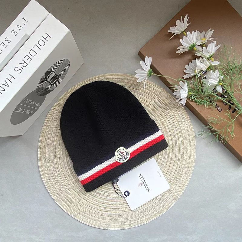 モンクレールビーニー帽