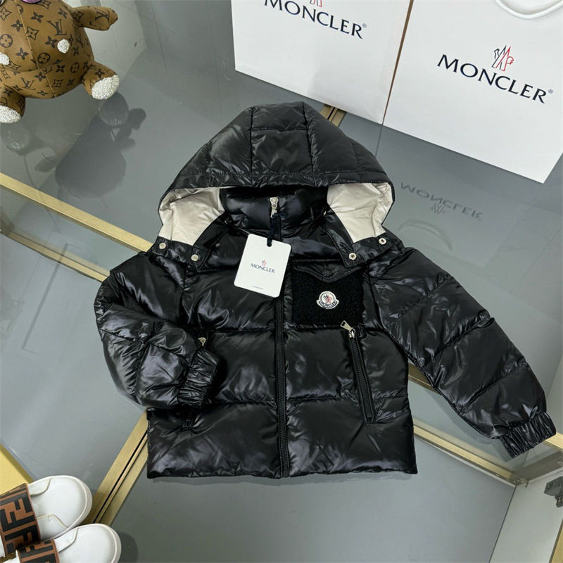 ブランドMoncler子供の中綿コート