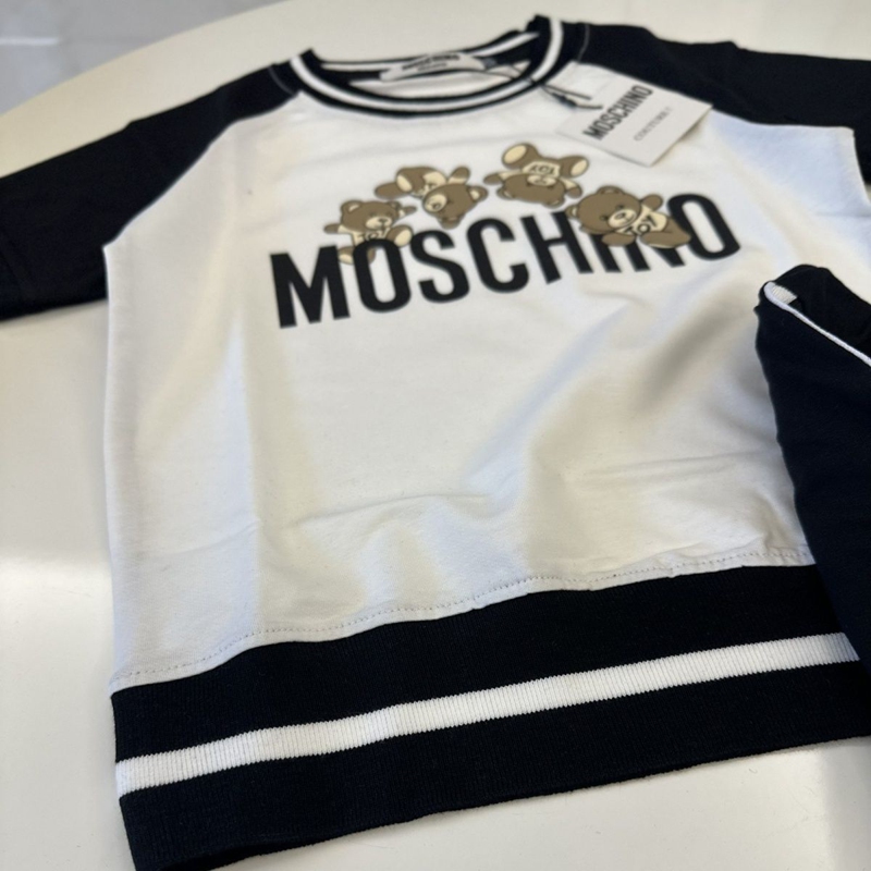 モスキーノ子供服セットアップ