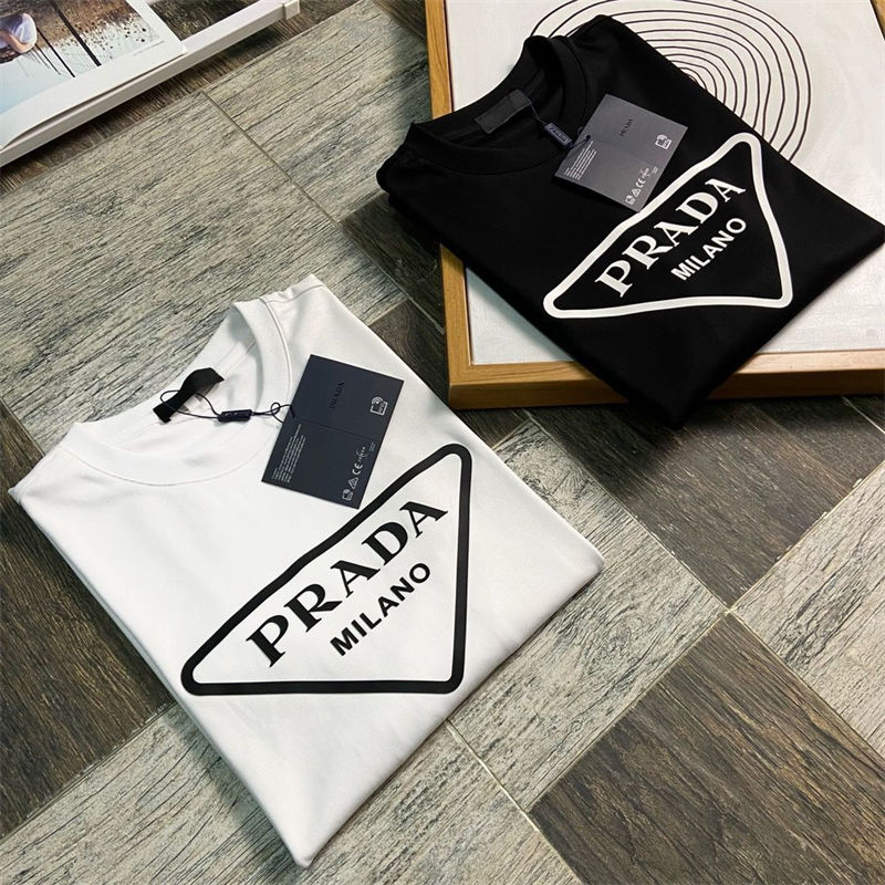 ブランドPrada 長袖tシャツ