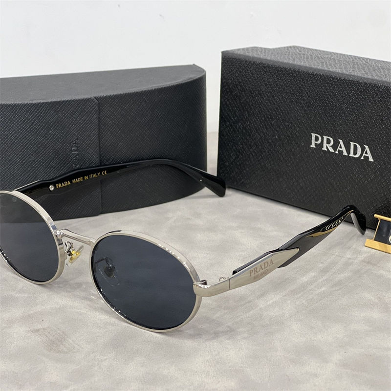 Prada偏光サングラス メンズ