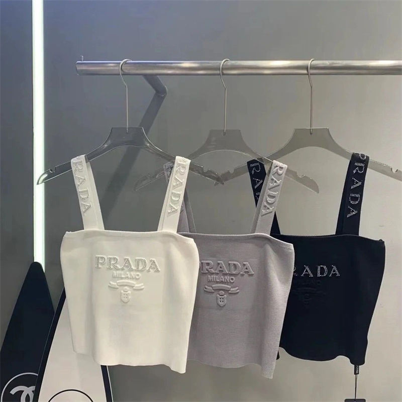 Pradaサマーニット
